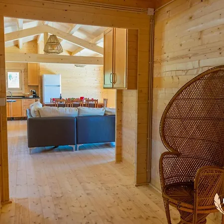 Corva Farmhouse * 칼다스하이냐